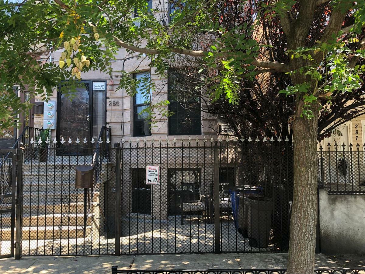 Brooklyn'S Finest - Cozy 2 Bedroom Нью-Йорк Екстер'єр фото